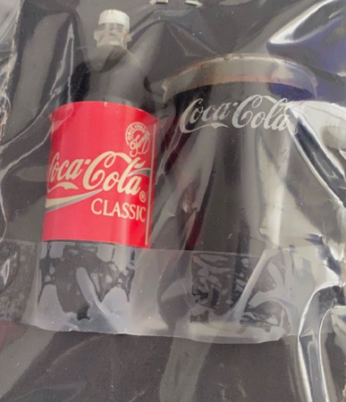 930108-1 € 2,50 coca cola magneet fles  glas.jpeg